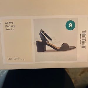 A New Day Senora Heel.